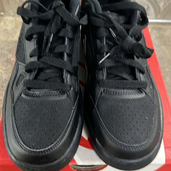 Nike Big Kids Son Of Force Basketball Shoes . Sz 6 Unisex Women’s Sz7 - Picture 2 of 7